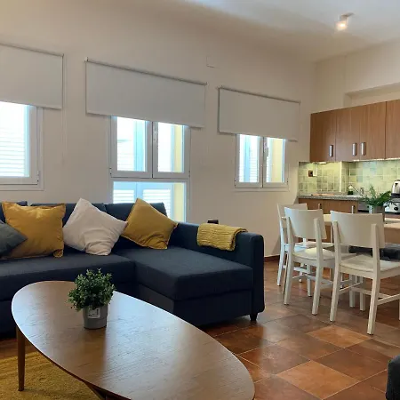 Allegria Car Apartment