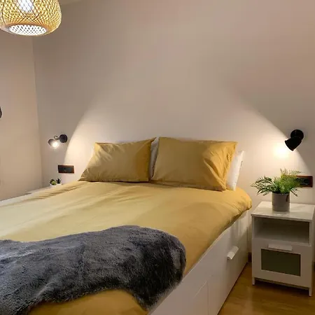 Allegria Car Apartment